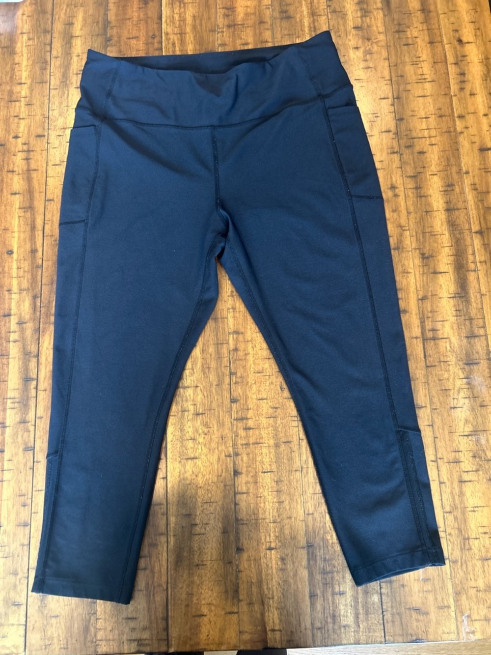 Mondetta Navy Performance Luxury Leggings